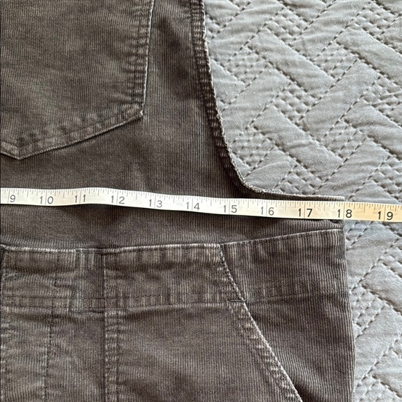 Aerie Gray Distressed Corduroy Overalls - Picture 10 of 13